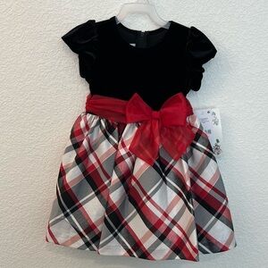 NWT Iris and Ivy Black Red White Velvet Plaid Bow Tie Dress- Size 2T